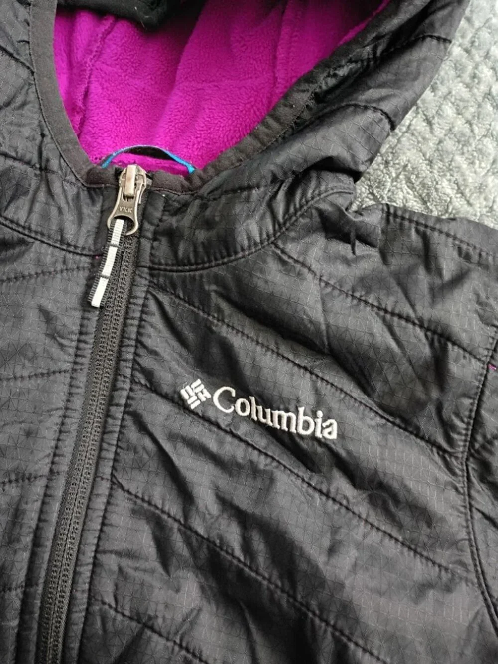 Columbia Kids Hooded Fleece Jacket – Size XS (Black/Pink Purple)